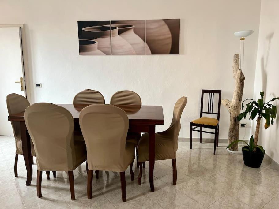 A Casa Di Nonna Anna Apartman Porto Azzurro Kültér fotó